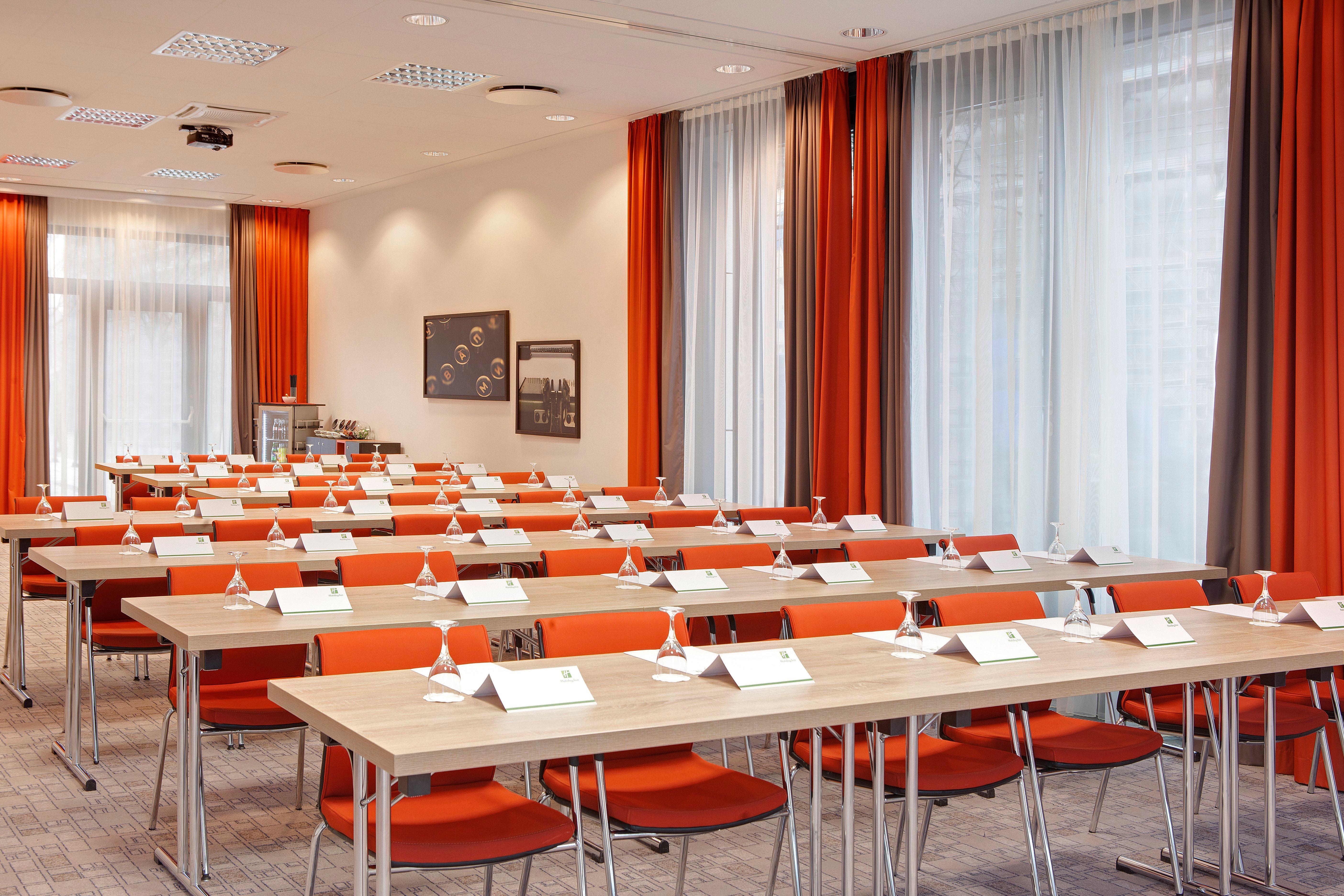 Отель East Side By Ihg 4*